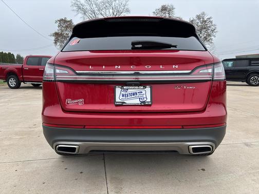 2020 Lincoln Nautilus Reserve