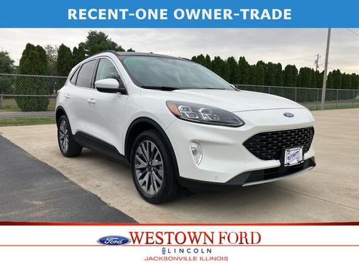 2022 Ford Escape Titanium