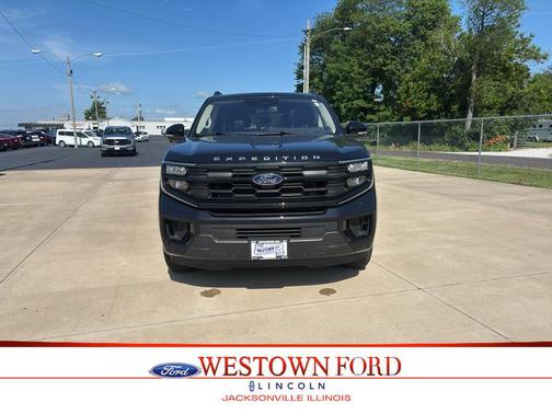 Agate Black Metallic 2025 Ford Expedition Max Active 4x4