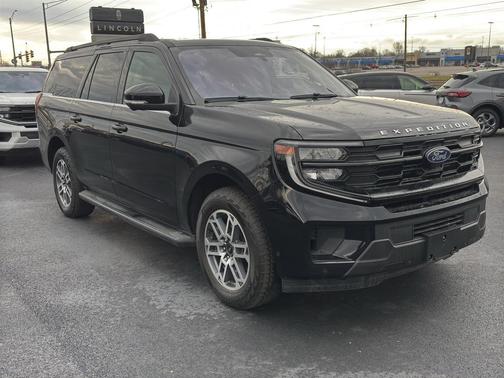 2025 Ford Expedition Max Active 4x4