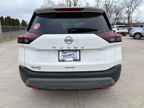 2023 Nissan Rogue S