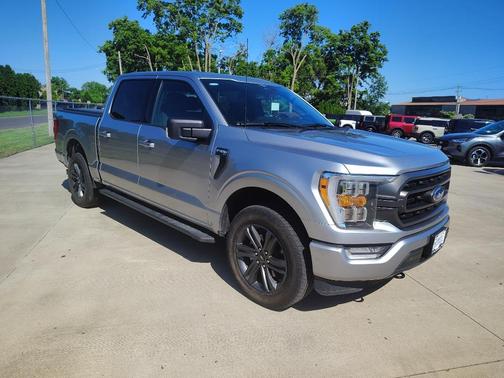 Iconic Silver Metallic 2023 Ford F-150 XLT