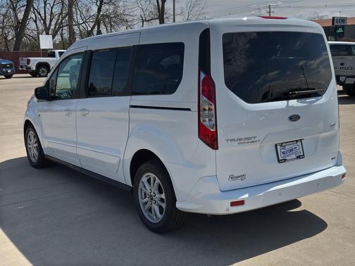 2022 Ford Transit Connect XLT w/Rear Liftgate