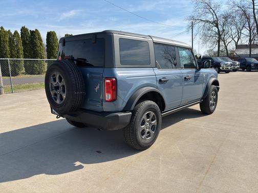 Azure Gray Metallic Tri-Coat 2025 Ford Bronco Big Bend