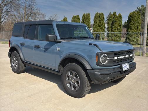 Azure Gray Metallic Tri-Coat 2025 Ford Bronco Big Bend