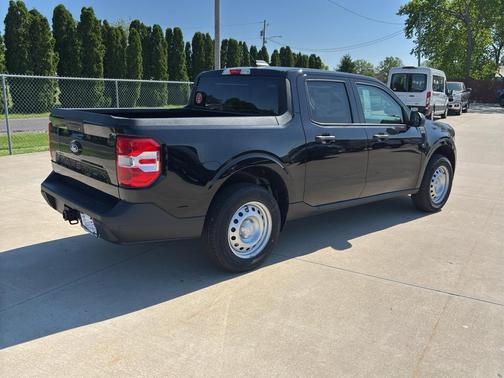 Shadow Black 2026 Ford Maverick XL