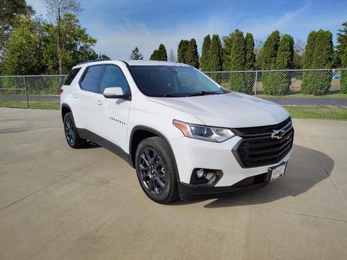 2021 Chevrolet Traverse RS