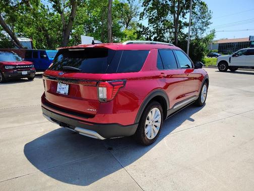 Rapid Red Metallic Tinted Clearcoat 2025 Ford Explorer Platinum