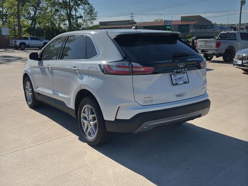 Oxford White 2024 Ford Edge SEL