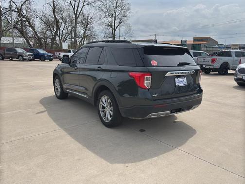 Forged Green Metallic 2023 Ford Explorer XLT