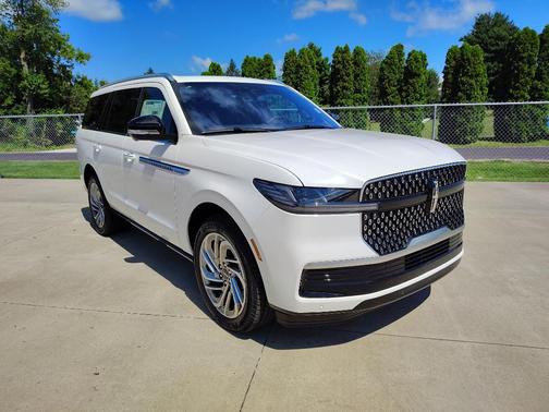 2025 Lincoln Navigator Reserve