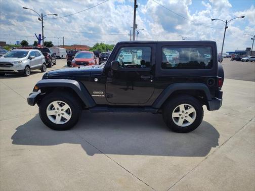 2016 Jeep Wrangler Sport