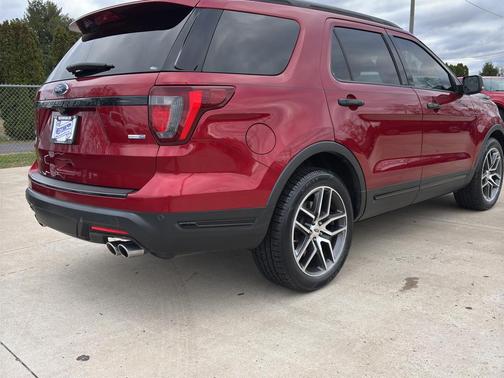 2018 Ford Explorer Sport