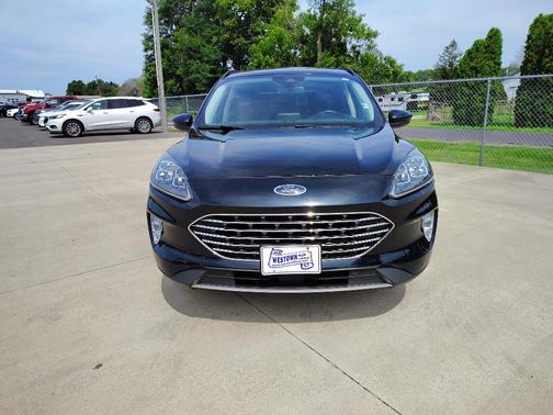2021 Ford Escape Titanium