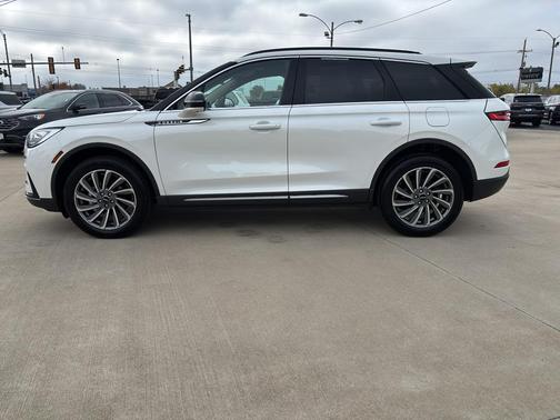 2025 Lincoln Corsair Reserve