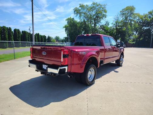 2025 Ford F-350 Lariat