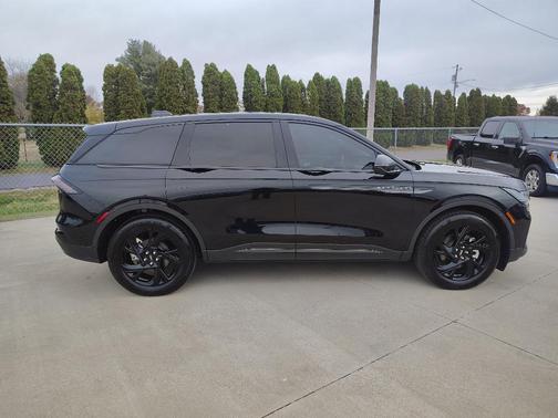 2025 Lincoln Nautilus Premiere