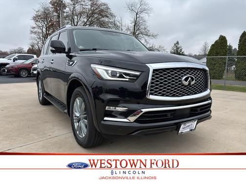 2022 INFINITI QX80 Luxe