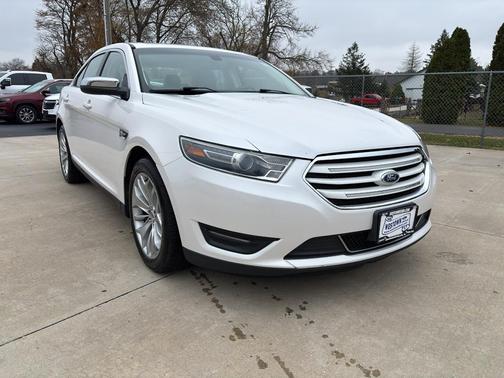 2015 Ford Taurus Limited