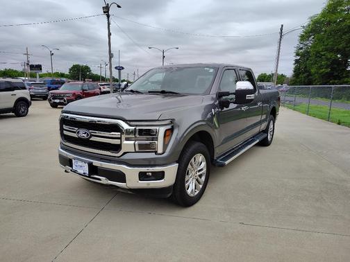 Carbonized Gray Metallic 2025 Ford F-150 Lariat