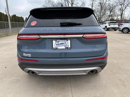 2025 Lincoln Corsair Premiere