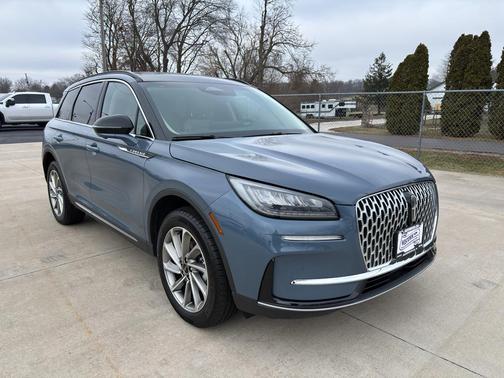 2025 Lincoln Corsair Premiere