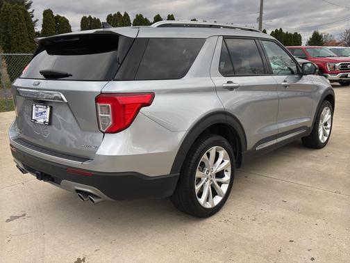 2024 Ford Explorer Platinum