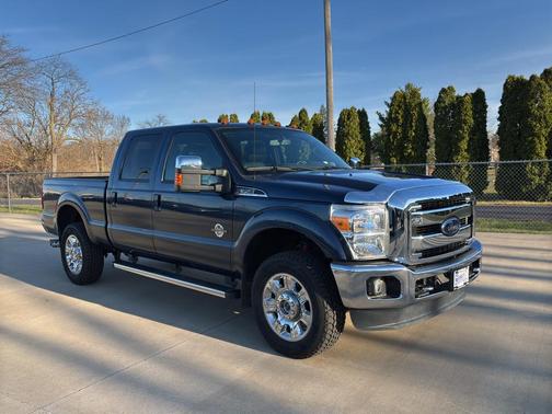 Blue Jeans Metallic 2016 Ford F-350 Lariat