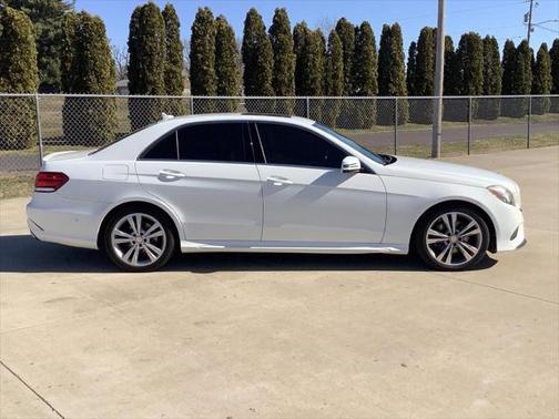 2016 Mercedes-Benz E-Class 4MATIC
