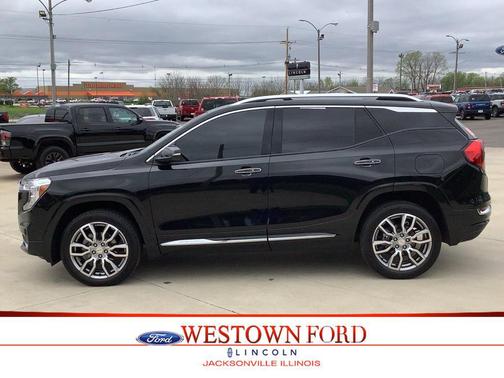 2023 GMC Terrain Denali