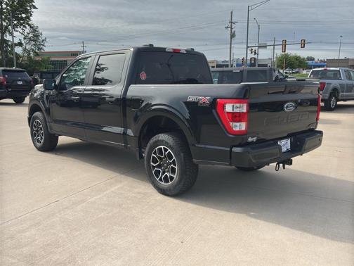 Agate Black Metallic 2023 Ford F-150 XL