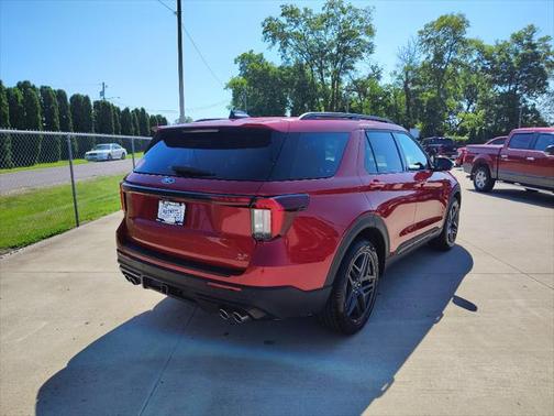 2025 Ford Explorer ST