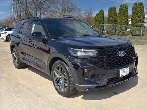 Agate Black Metallic 2026 Ford Explorer ST