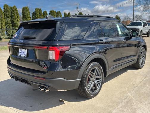 Agate Black Metallic 2026 Ford Explorer ST