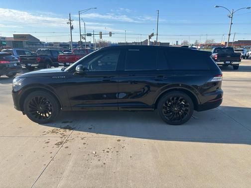 2025 Lincoln Aviator Reserve AWD