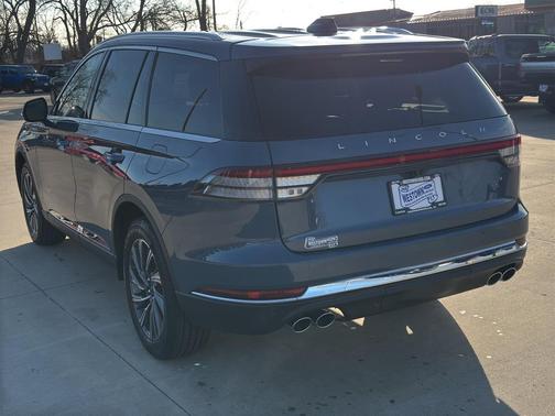 2026 Lincoln Aviator Premiere