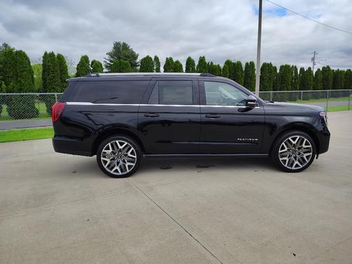 Agate Black Metallic 2026 Ford Expedition Max Platinum