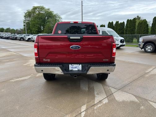 Ruby Red Metallic Tinted Clearcoat 2019 Ford F-150 XLT