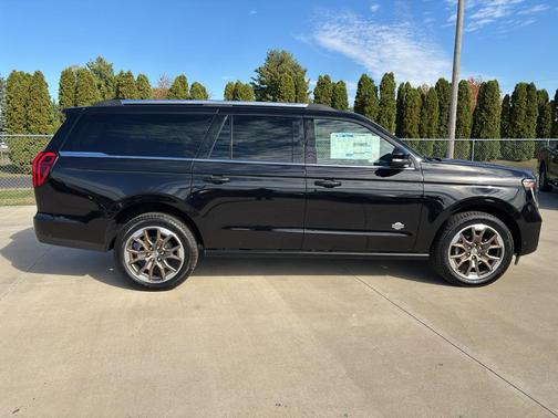 2025 Ford Expedition Max King Ranch