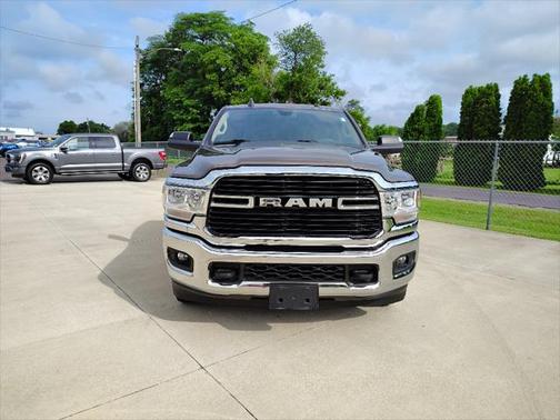 2021 RAM 3500 Big Horn Regular Cab 4x2 8' Box