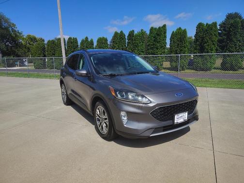 2022 Ford Escape SEL