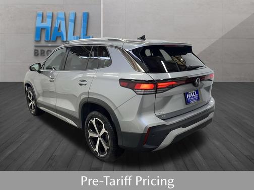 2025 Volkswagen Tiguan 2.0T SE