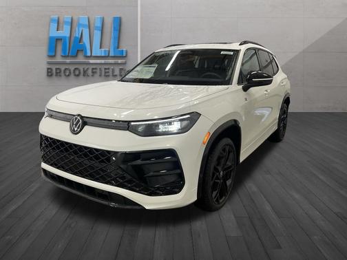 2025 Volkswagen Tiguan 2.0T SE R-Line Black
