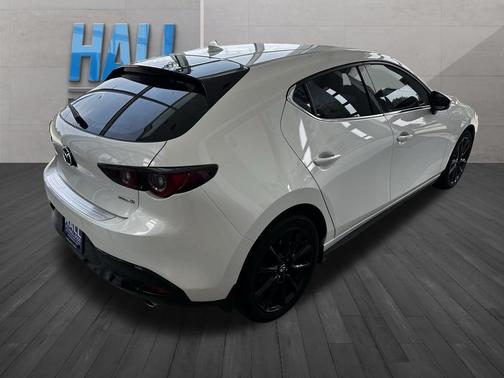 2024 Mazda Mazda3 FWD w/Premium Package