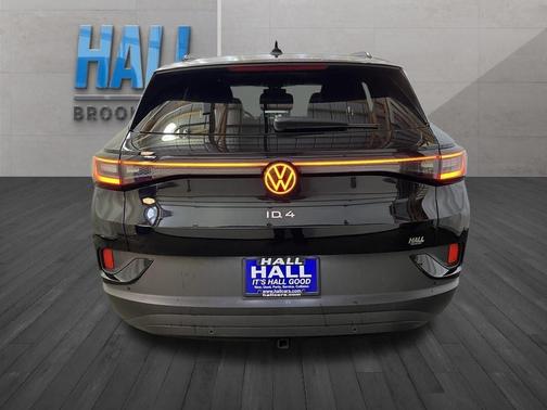 Deep Black Pearl Effect 2023 Volkswagen ID.4 Pro S