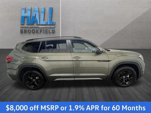 2025 Volkswagen Atlas 2.0T Peak Edition