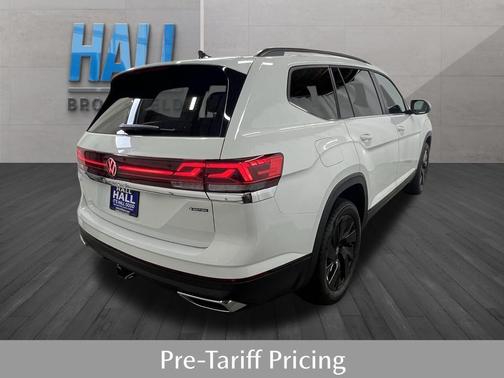 2025 Volkswagen Atlas 2.0T SE