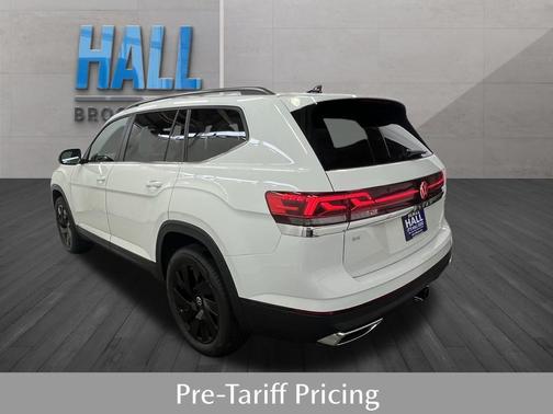 2025 Volkswagen Atlas 2.0T SE