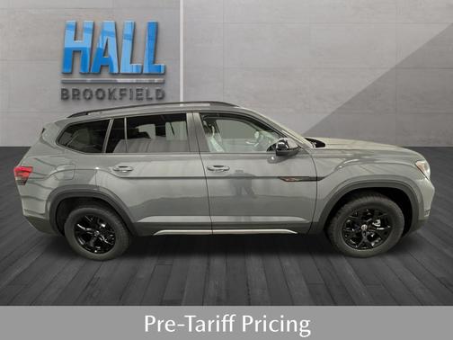2025 Volkswagen Atlas 2.0T Peak Edition