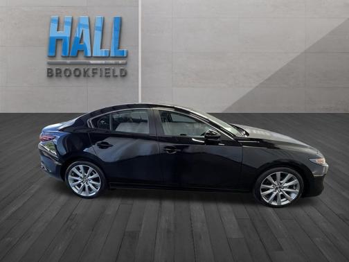 2023 Mazda Mazda3 FWD w/Preferred Package